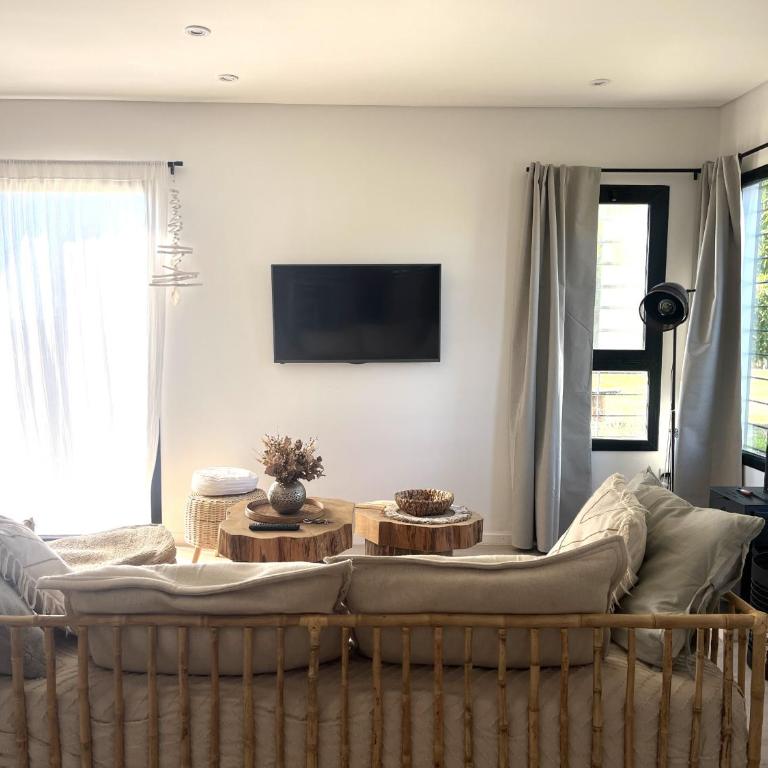 Casa Laura - Casa en Chapa zona Cruz del Sur para 5 PAX - Hola Sur - Casa de 2 dormitorios - 6