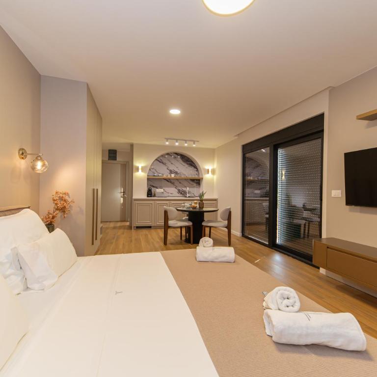 Villa Teona KotorBay Residence - Studio with Mountain View - 11