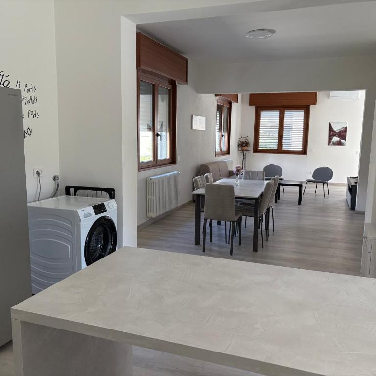 Tominettihome - Appartamento con 2 Camere da Letto e Vista Città - 13