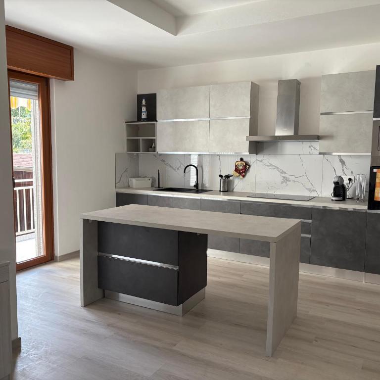 Tominettihome - Appartamento con 2 Camere da Letto e Vista Città - 16