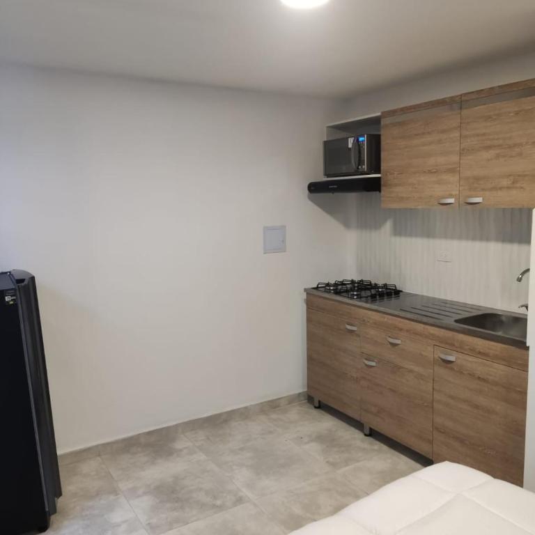 Xliving Host and Rooms - Habitación Triple Estándar - 7