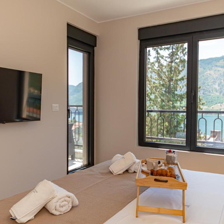 Villa Teona KotorBay Residence - One-Bedroom Apartment with Balcony and Sea View - 3