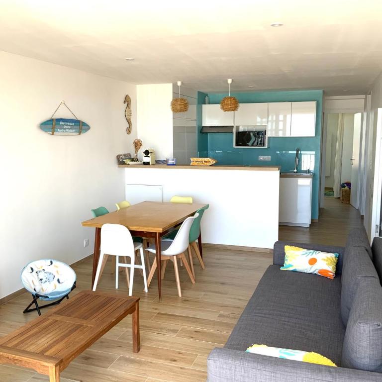 NOUVEAU Appartement rénové Face à la Mer 70 m2 de confort et de Charme à Saint Jean de Monts - Apartamento de 2 dormitorios - 4
