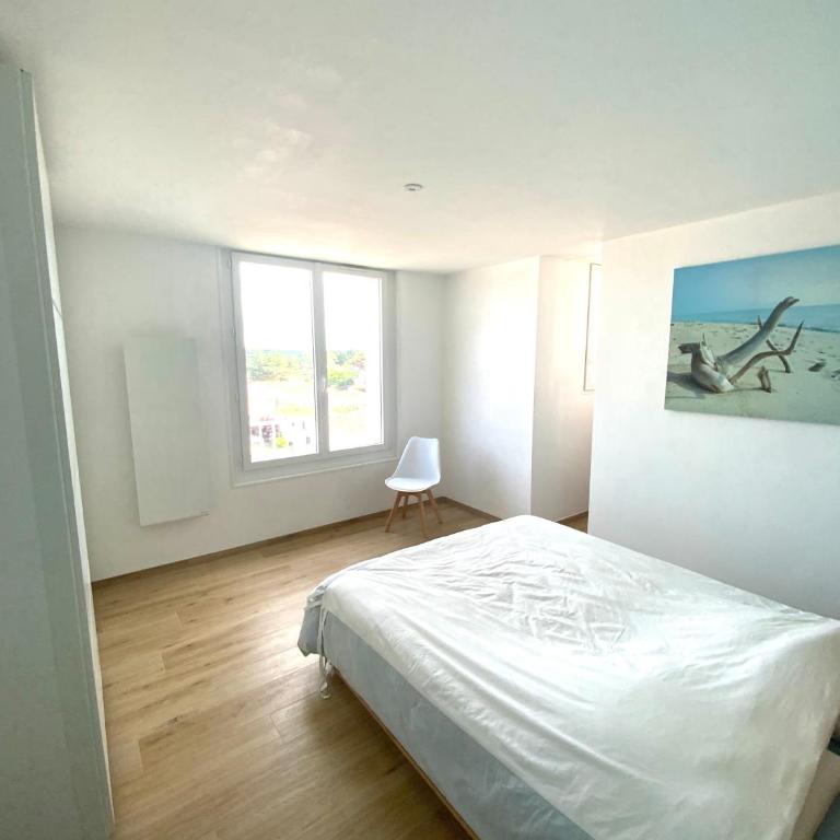 NOUVEAU Appartement rénové Face à la Mer 70 m2 de confort et de Charme à Saint Jean de Monts - Apartamento de 2 dormitorios - 10