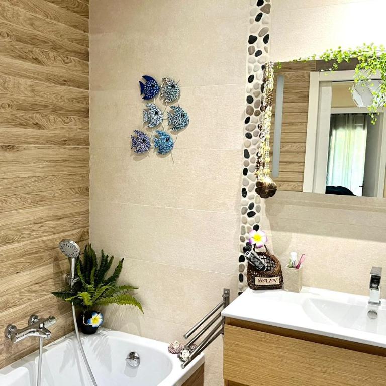 Appartement spacieux, vue imprenable - Appartement - Vue sur Mer - 12