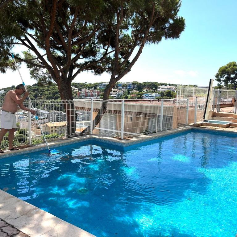 Appartement spacieux, vue imprenable - Appartement - Vue sur Mer - 29