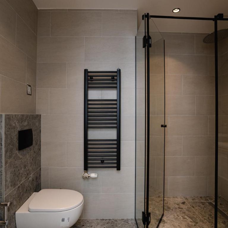 Sarajevo City Center Suites - One-Bedroom Apartment - 10