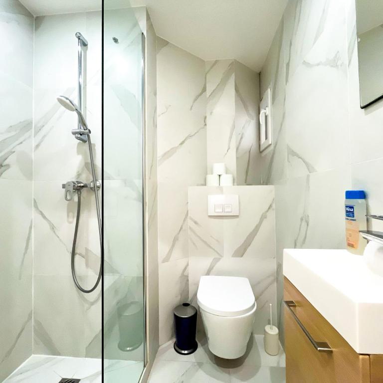Urban Flat 99 - Spacious 6 BDR Apartment in Paris - Appartement - 23