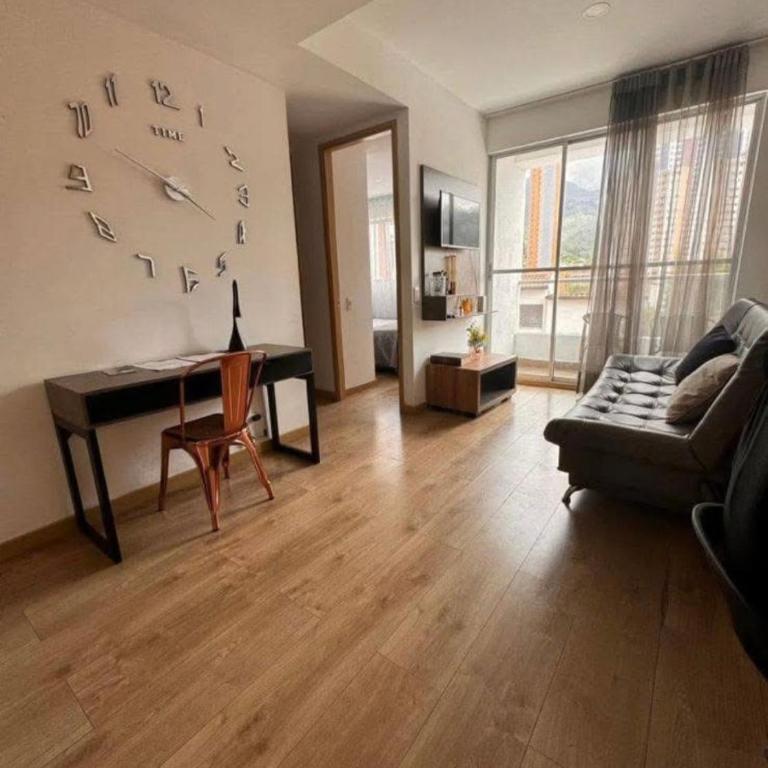 Poblado - Apartamento de 1 dormitorio - 4