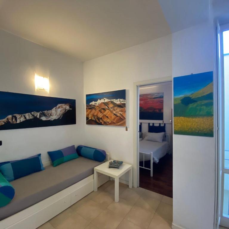 Bilocale atelier in centro storico - One-Bedroom Apartment - 6