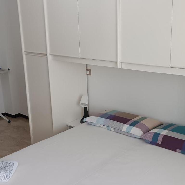 Casa Erina - Three-Bedroom Vacation Home - 16
