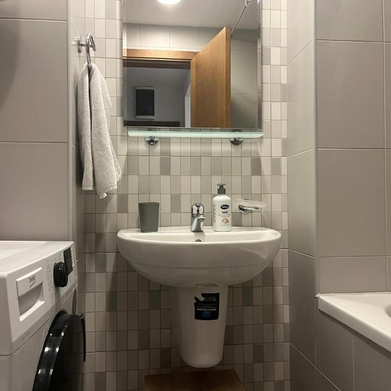 Apartman Mega Budva - Apartman sa 1 Spavaćom Sobom - 1