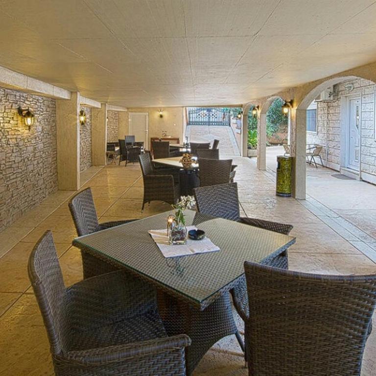 Apartmani Aleks - Trokrevetna Soba - 6
