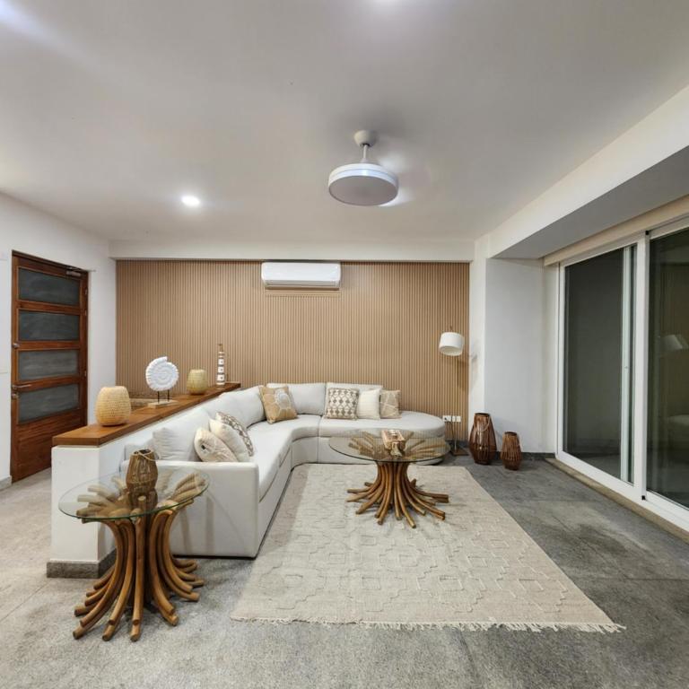 Ocean Front Luxe - Apartment - 12