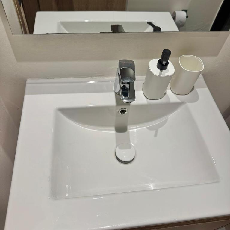 Vive Bogotá desde el corazón vibrante de Chapinero Vitra - Apartamento de 1 dormitorio - 12