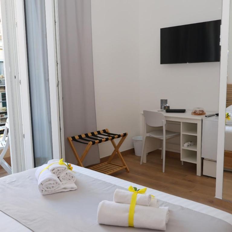 B&B Central Station - Double Room with Private Bathroom - 30