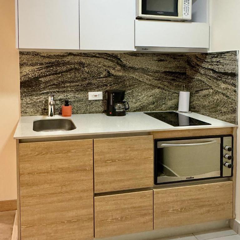 Vive Bogotá desde el corazón vibrante de Chapinero Vitra - Apartamento de 1 dormitorio - 3