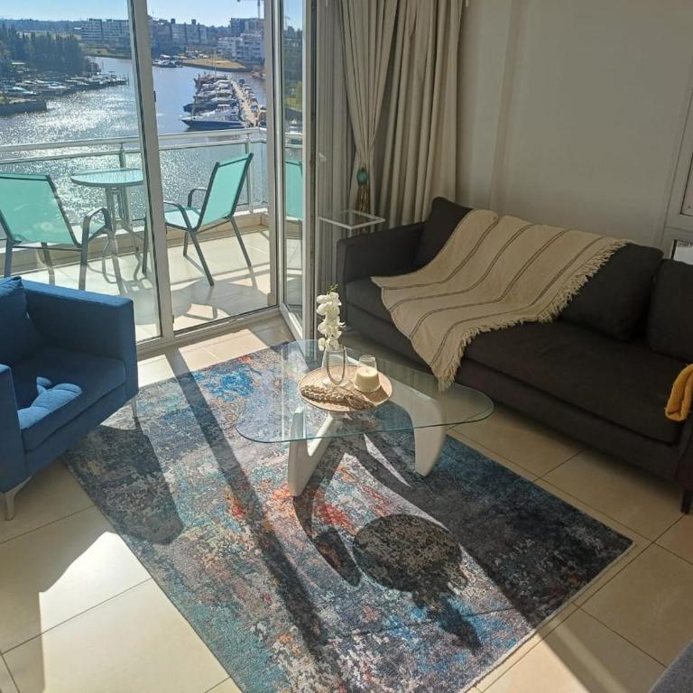 Apart , DEPARTAMENTO CONDOMINIOS BAHIA GRANDE NORDELTA CON BALCÓN Y VISTA A LA Bahia - Apartamento con vistas al lago - 99