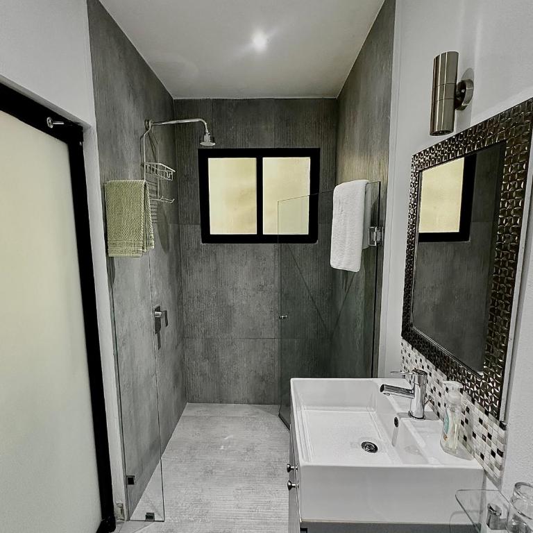 The Blue Eco Lodge - Suite Familiar Deluxe - 14