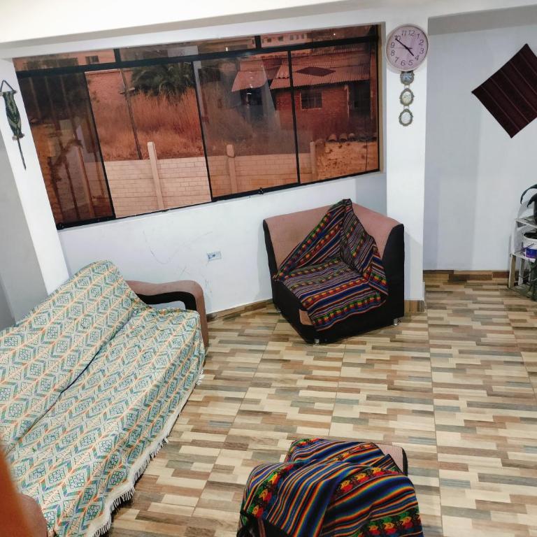 Hostal Real Caraz - Habitación Doble Económica - 8