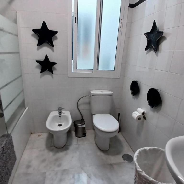 Budget and lovely apartments Sevilla center - Four-Bedroom Standard Apartment - 11