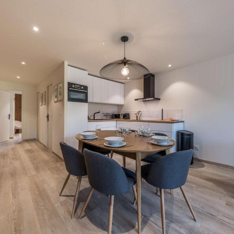 Courchevel 1650 - Appartement moderne pour 5 pers, ski aux pieds avec parking - FR-1-631-231 - Apartment - 7