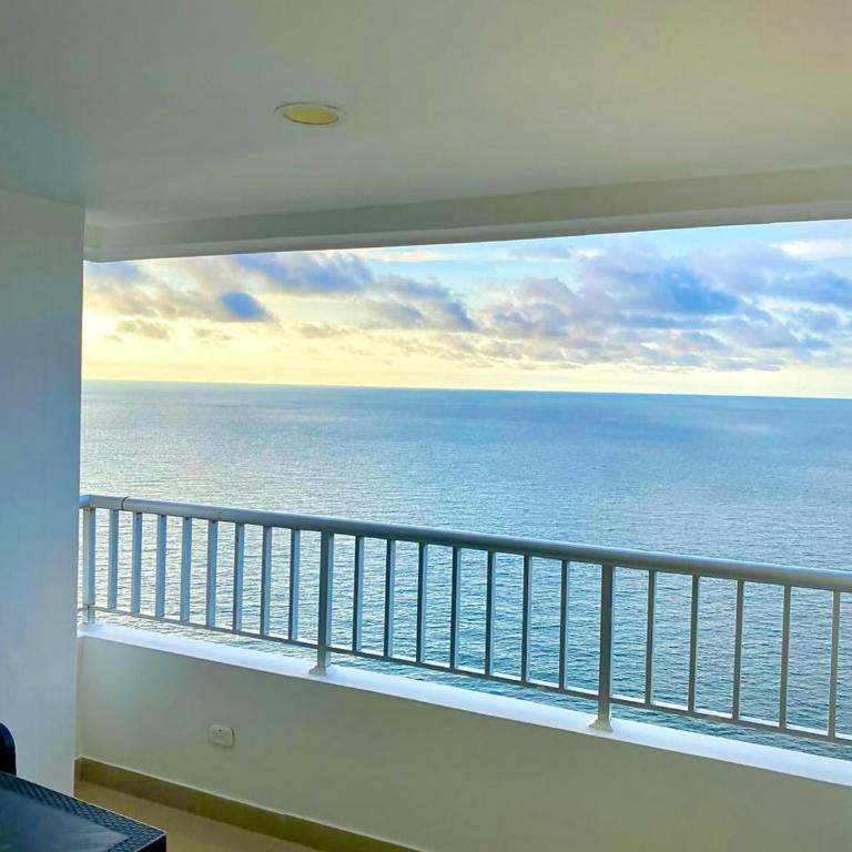 Hospedaje, Palmetto,Bocagrande,Turismocolombia-fit - Apartamento con 3 dormitorios - Frente al océano - 9