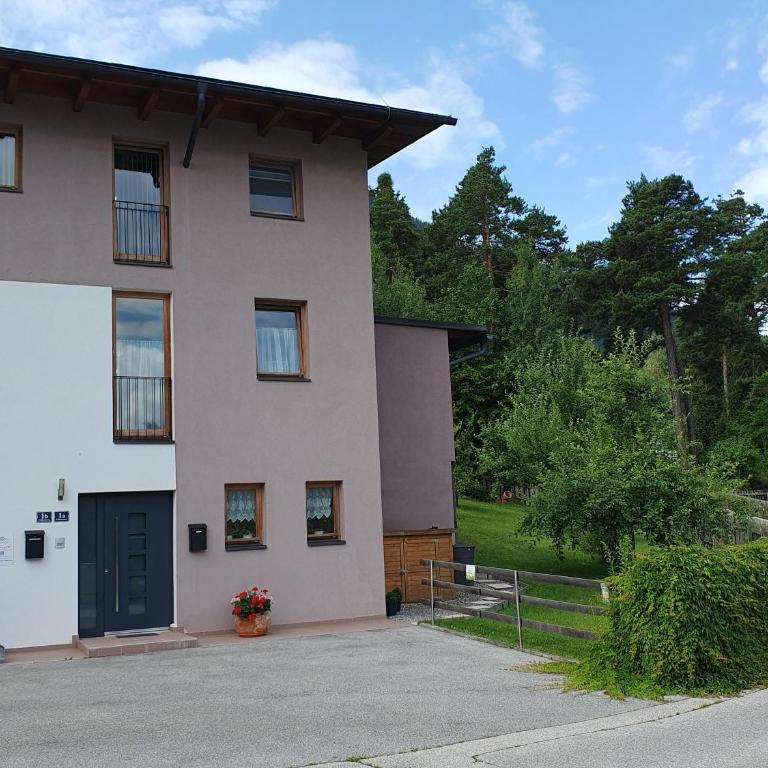 Fewo Zum Glück - Apartment mit 1 Schlafzimmer - 50