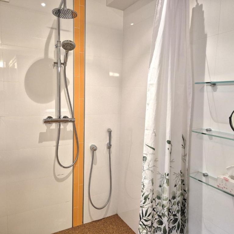 Ferienwohnung Simonhof - Apartment mit Sauna - 24