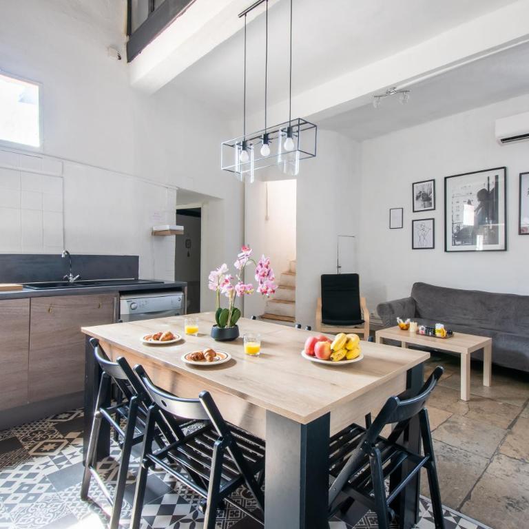 Loft du Vieux Montpellier - Centre historique - Three-Bedroom Apartment - 7