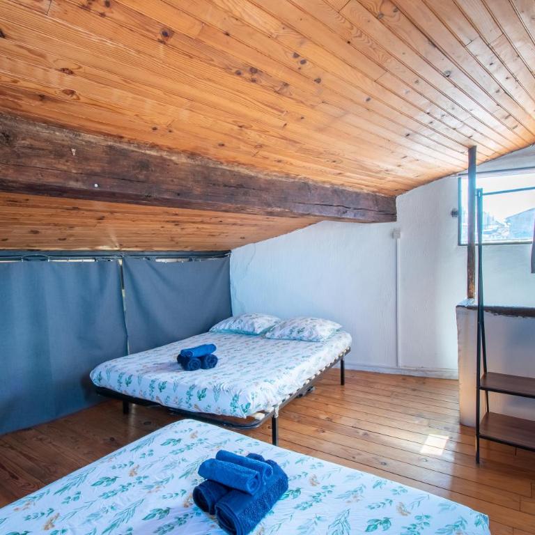 Loft du Vieux Montpellier - Centre historique - Three-Bedroom Apartment - 23