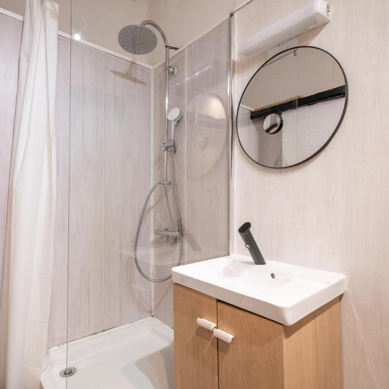 Loft du Vieux Montpellier - Centre historique - Three-Bedroom Apartment - 29