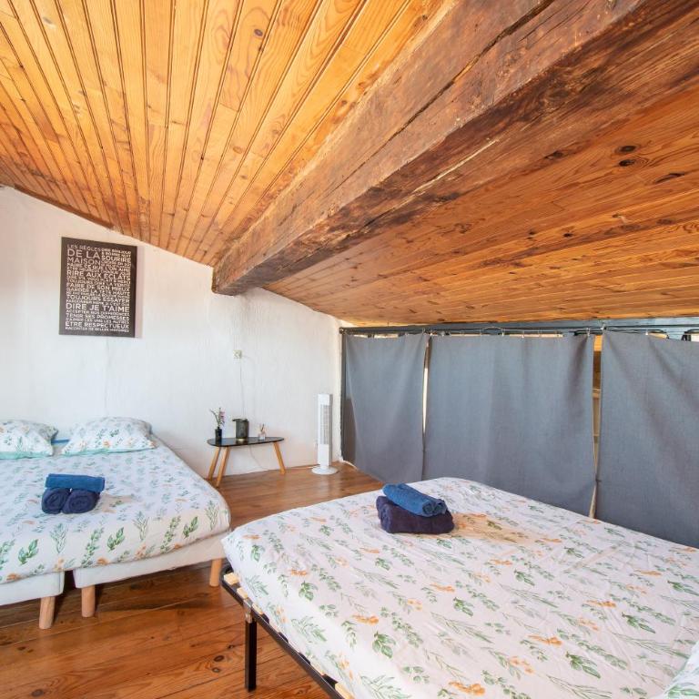 Loft du Vieux Montpellier - Centre historique - Three-Bedroom Apartment - 32