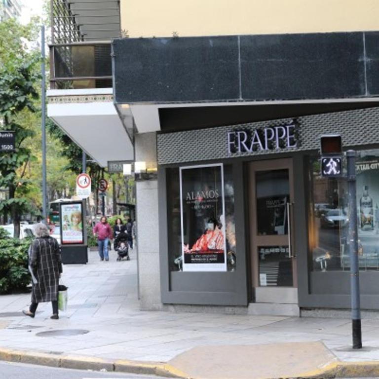 Sunny Recoleta Apartment - One-Bedroom Apartment - 74