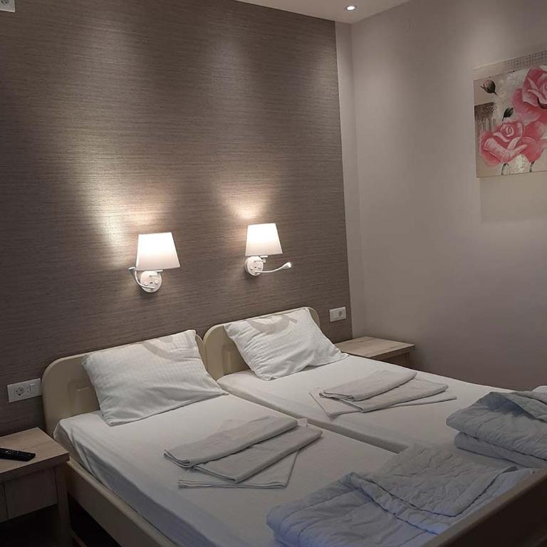 Apartments Srzentic - Studio with Balcony (2 Adults) - 2