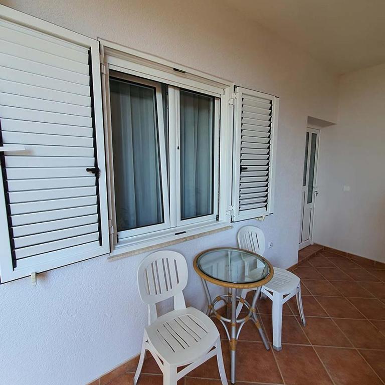 Apartments Srzentic - Studio with Balcony (2 Adults) - 8