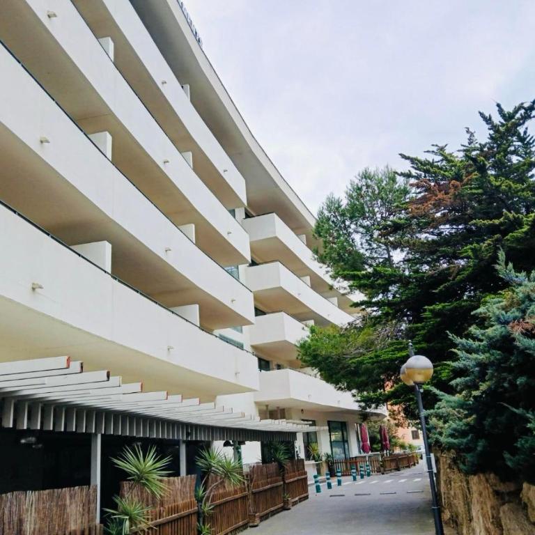 Sea View Apartment, spacious and renovated, 10 minutes to the beach, pool - Apartamento de 1 dormitorio con balcón y vistas al mar - 38