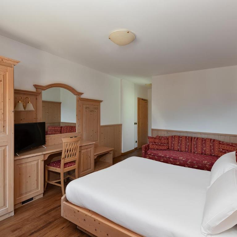 Beverly Alps Hotel & Spa - Habitación Superior - 5
