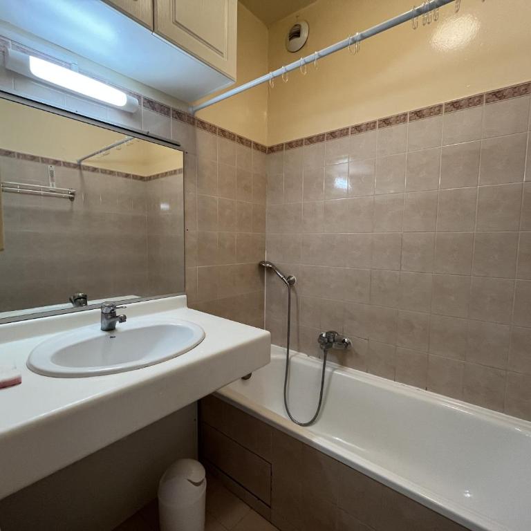 Port Frejus Quartier Latin 4, 100m des plages, Studio - Estudio con terraza - 9