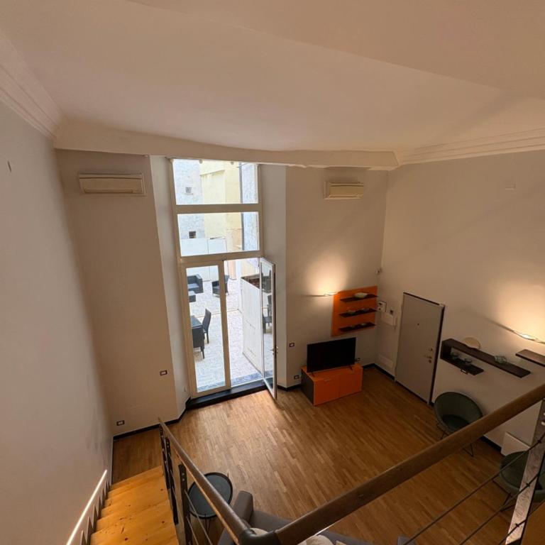 Loft con terrazzo nei vicoli - One-Bedroom Apartment - 16