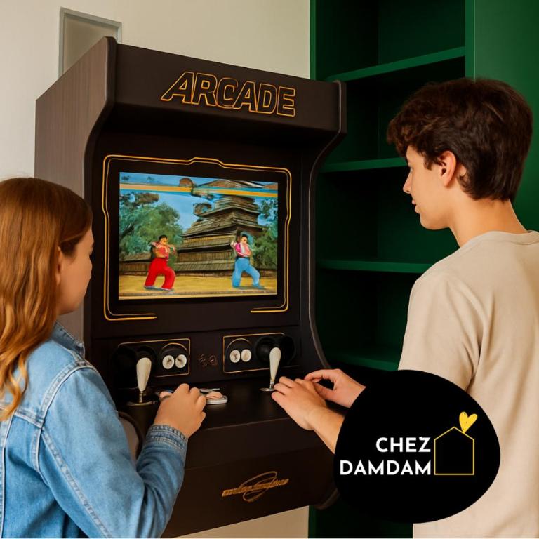 CHEZDAMDAM - le Loft du Stade - 6 chambres - terrasse - arcade - Apartamento - 5