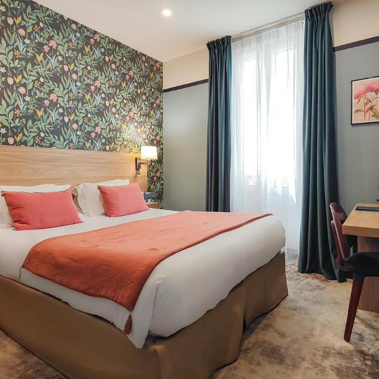 Hôtel de France, un hôtel AMMI - Petite Chambre Double Standard - 1