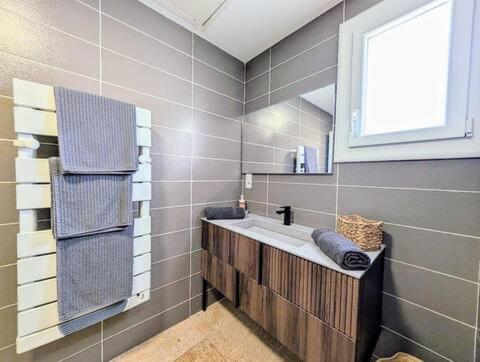 VILLA T4 - Piscine - WIFI - CLIM - Boulodrome - Plage à 170m - Villa mit 3 Schlafzimmern - 71