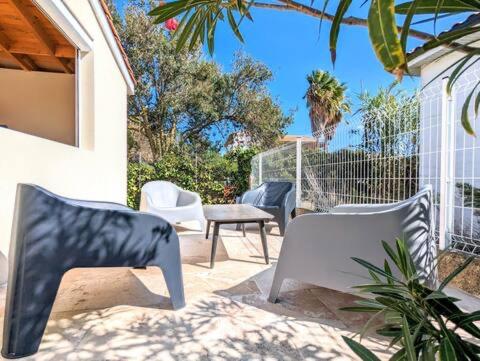 VILLA T4 - Piscine - WIFI - CLIM - Boulodrome - Plage à 170m - Villa mit 3 Schlafzimmern - 80