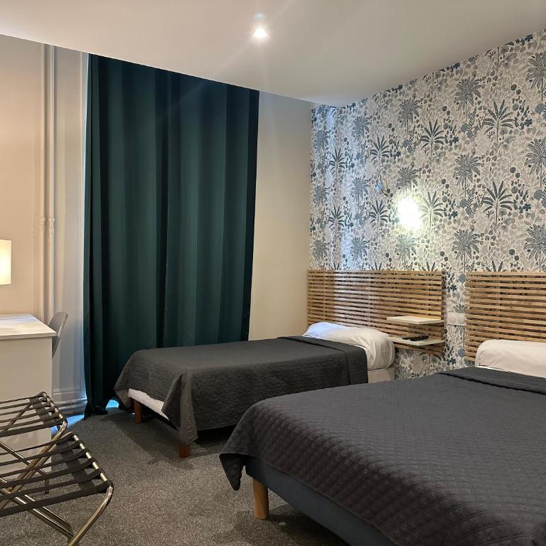 Hotel Azur - Chambre Triple Confort - 12