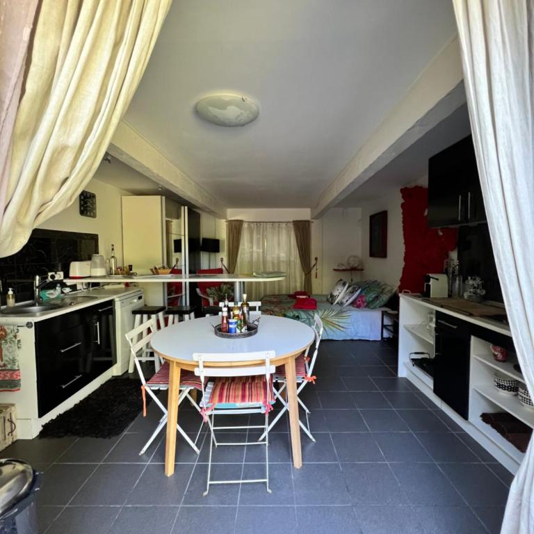 La Grange au beau milieu des Pins - Chalet 2 Chambres - 12