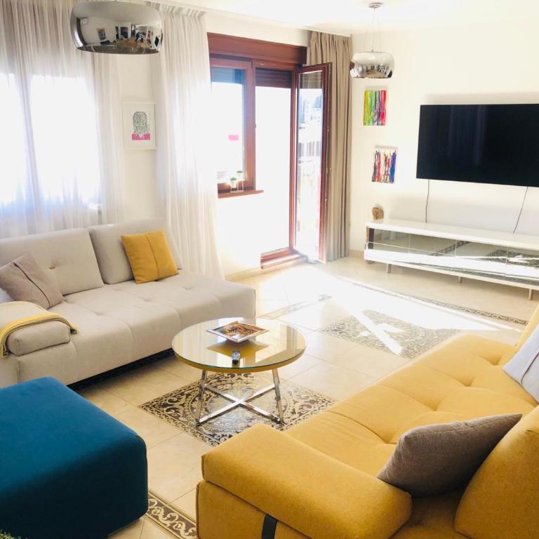 Anatolia Luxury Seaview Residence - Two-Bedroom Apartment with Balcony and Sea View - 1