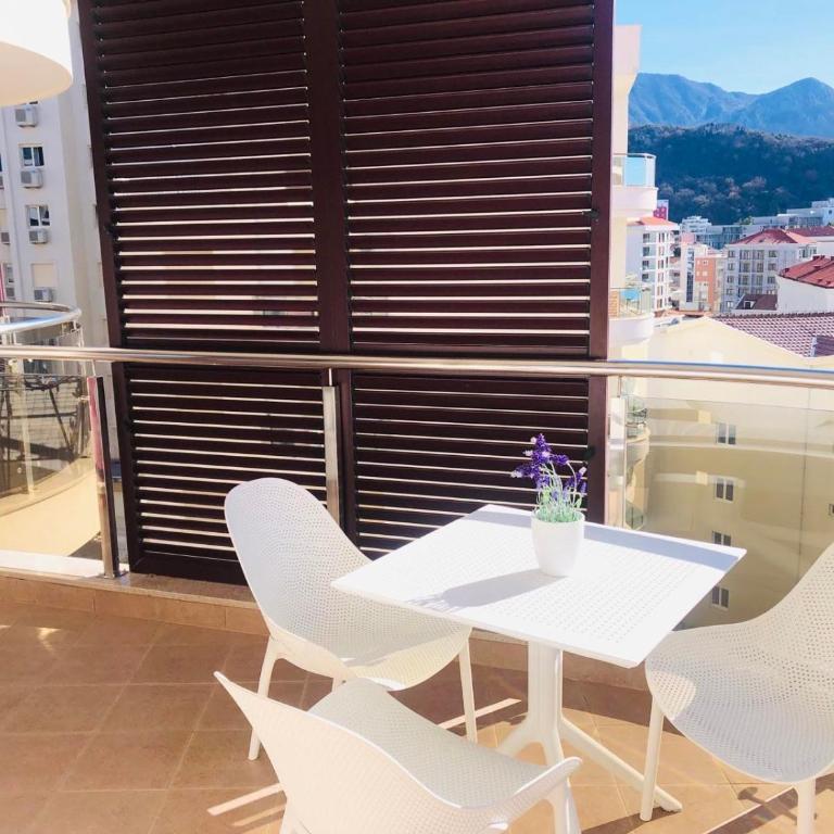 Anatolia Luxury Seaview Residence - Two-Bedroom Apartment with Balcony and Sea View - 13