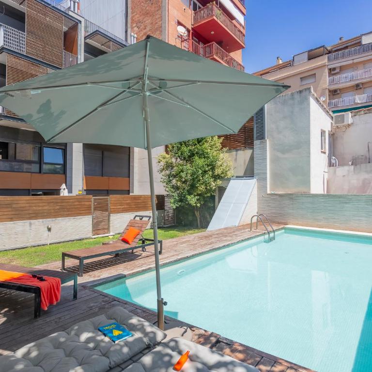 My Space Barcelona Pool Garden Apartments - Apartamento Dúplex con terraza - C/Ballester, nº 46 - 2