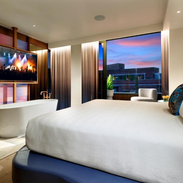 Hard Rock Hotel Madrid - Rock Star Suite with Terrace - 4